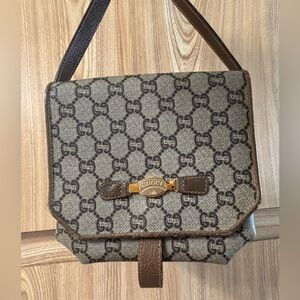 Auth GUCCI GG Plus Supreme Shoulder Bag PVC Beige Gold